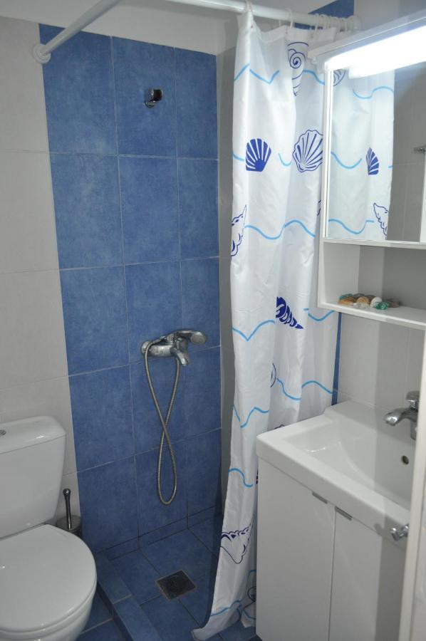 Agnanti Holiday home *